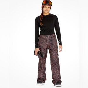 SM Volcom Bridger Insulated Women's Snow Pants, Leopard,